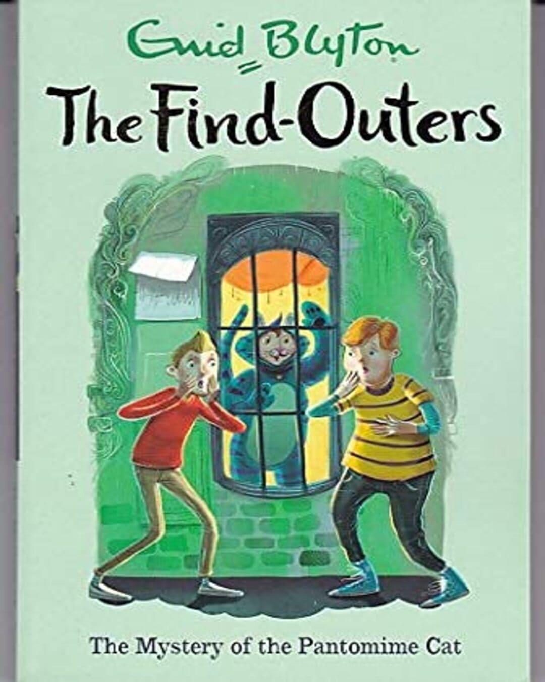 The Find-Outers: The Mystery Of The Pantomime Cat by Enid Blyton [Paperback]