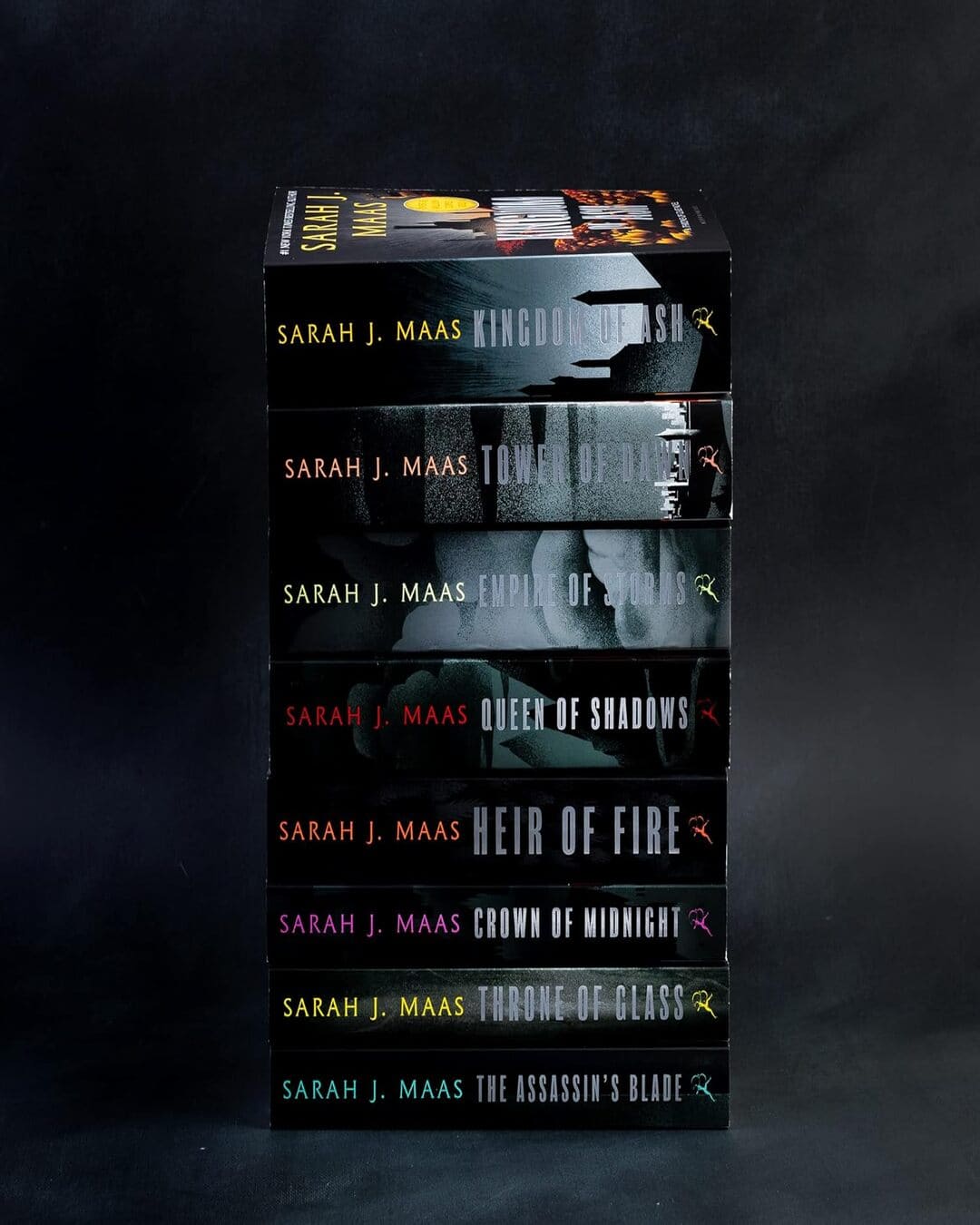 Empire Of Storms by Sarah J. Maas [Paperback]