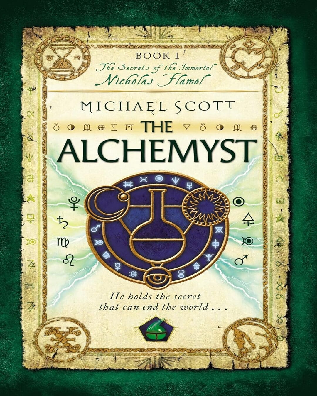 The Alchemist by Michael Scott [Paperback]