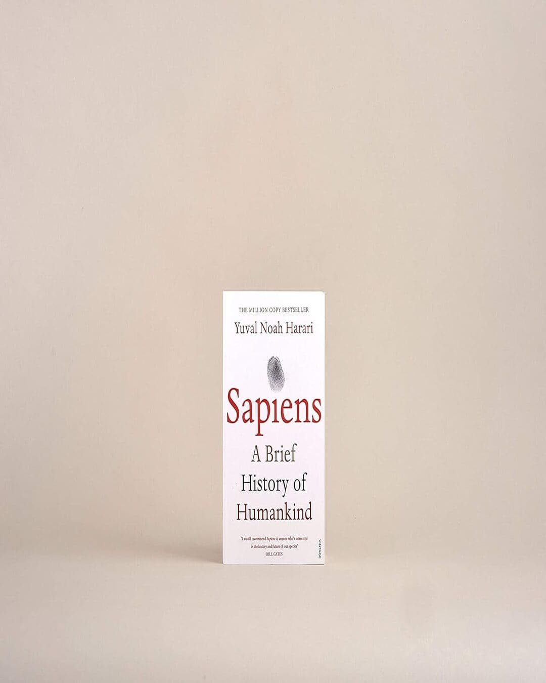 Sapiens : A Brief History of Humankind by Yuval Noah Harari [Hardcover]