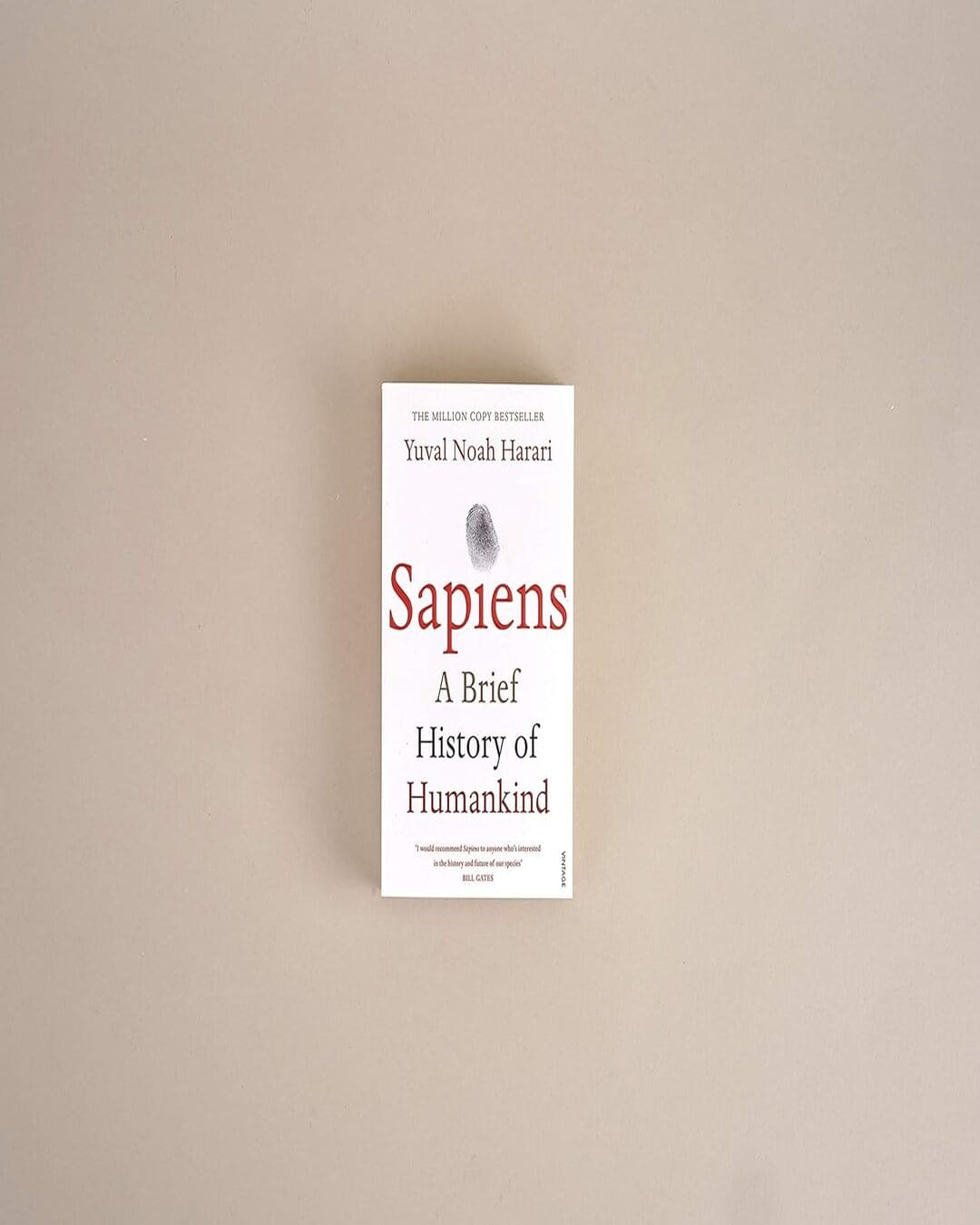 Sapiens : A Brief History of Humankind by Yuval Noah Harari [Hardcover]